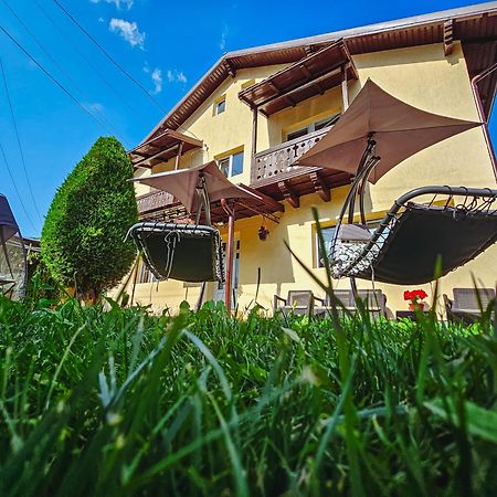 Hotel Alpine Bliss Sinaia Esterno foto