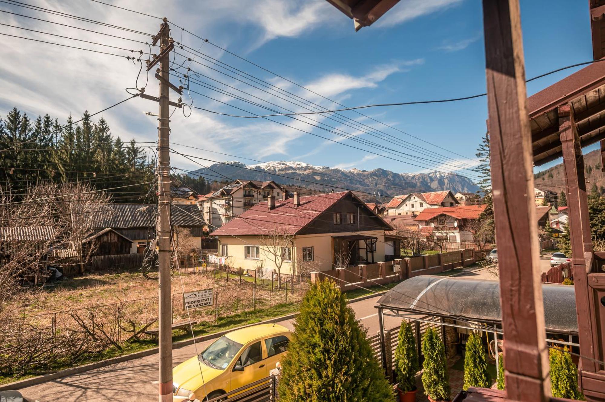 Hotel Alpine Bliss Sinaia Esterno foto