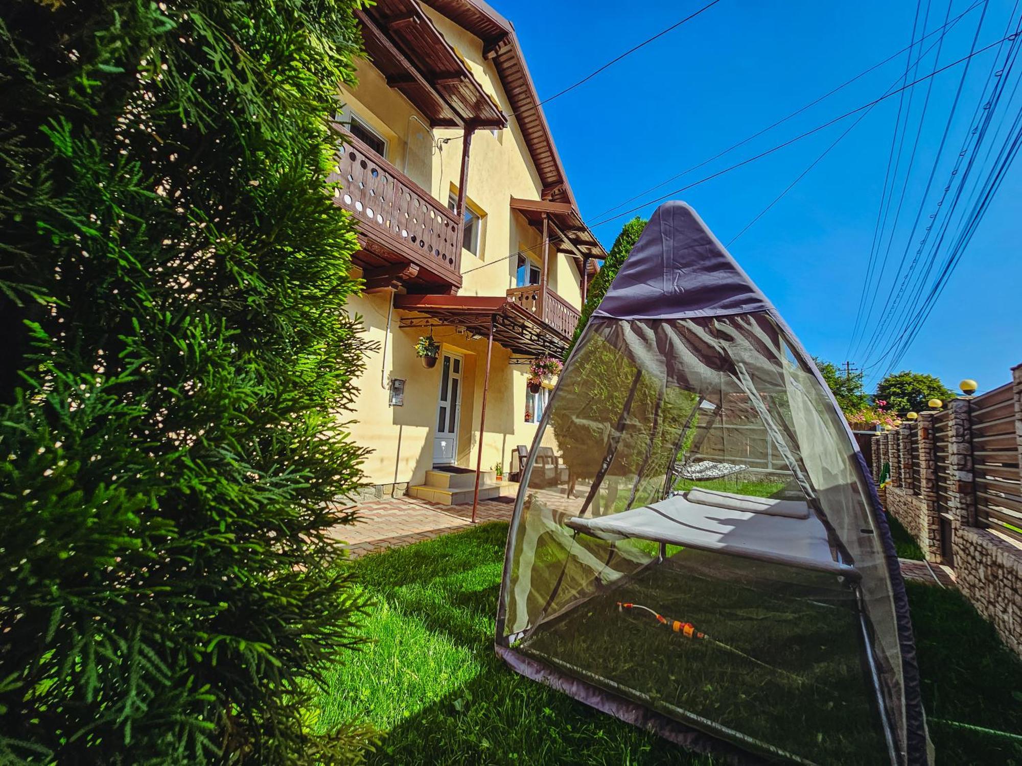 Hotel Alpine Bliss Sinaia Esterno foto